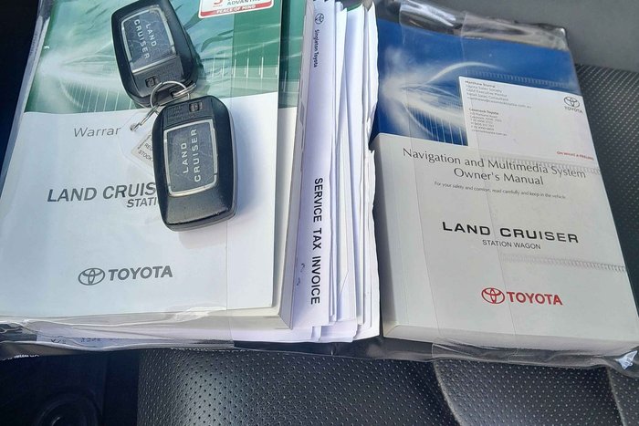2020 Toyota Landcruiser VX