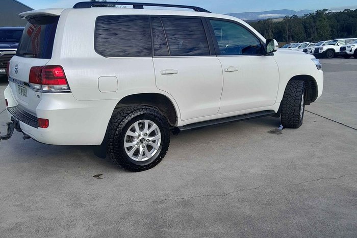 2020 Toyota Landcruiser VX