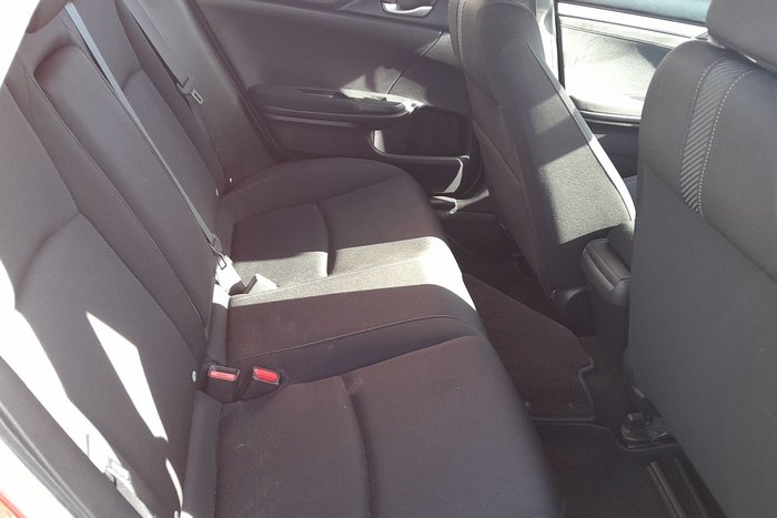 2016 Honda Civic VTi-S