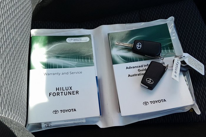 2023 Toyota Hilux Workmate