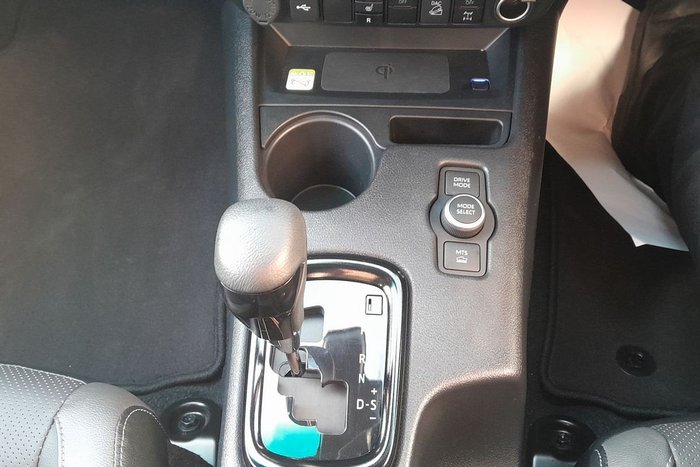 2024 Toyota Hilux Rogue 48V