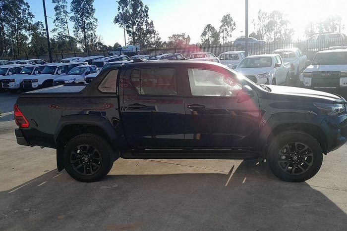 2024 Toyota Hilux Rogue 48V