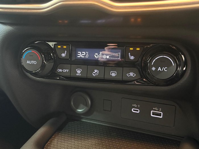 2024 Nissan JUKE ST+