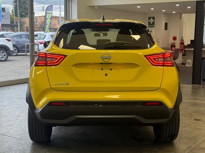 2024 Nissan JUKE ST+