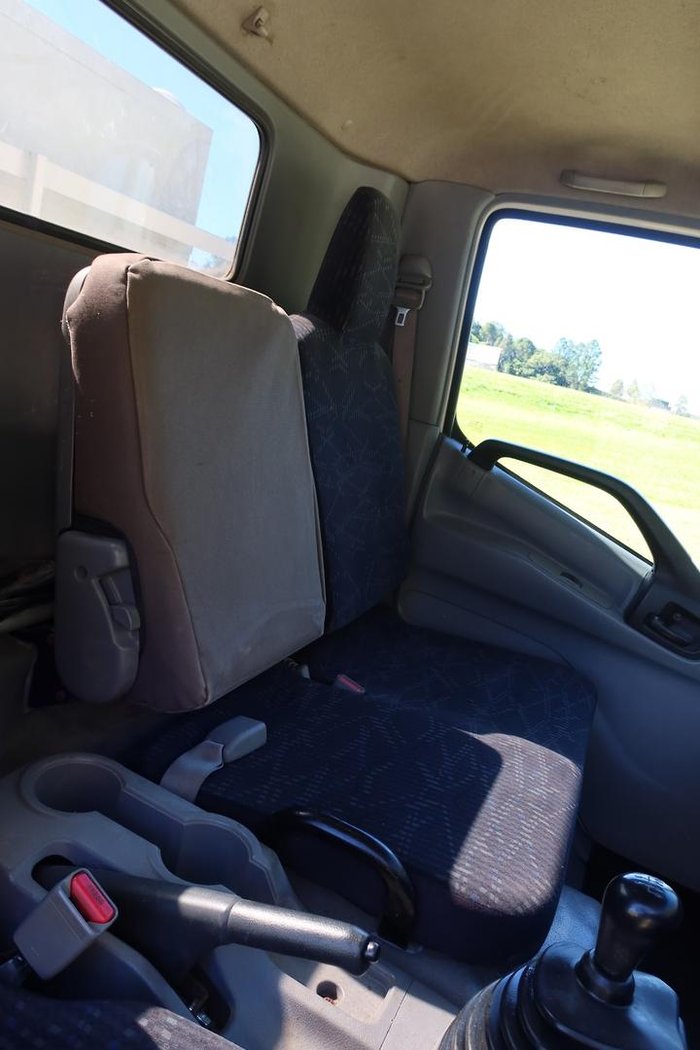 2015 Hino 300 Series - 917 Mwb