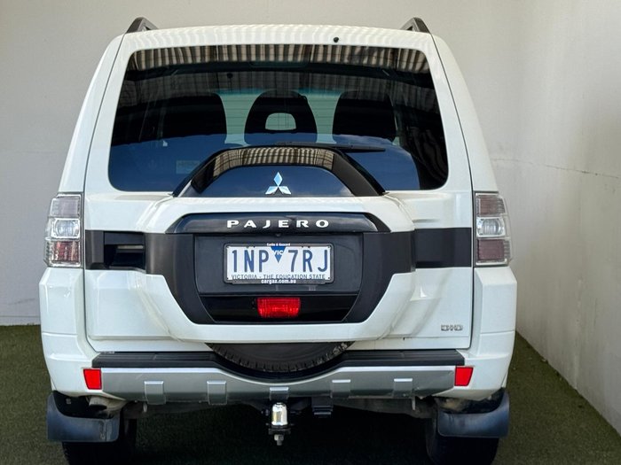 2015 Mitsubishi Pajero GLX