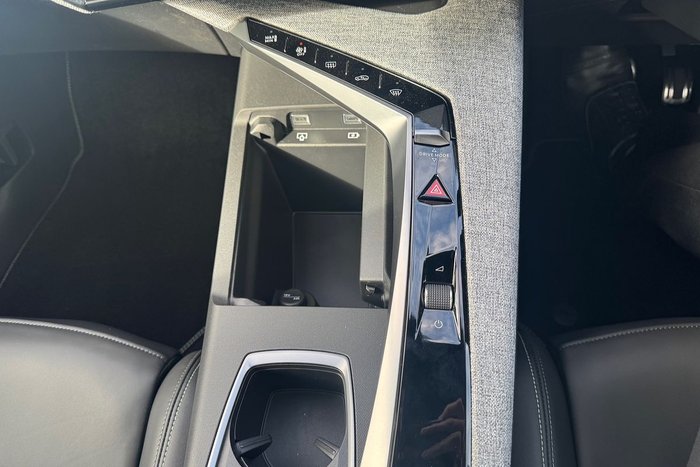 2024 Peugeot 3008 GT Premium Hybrid