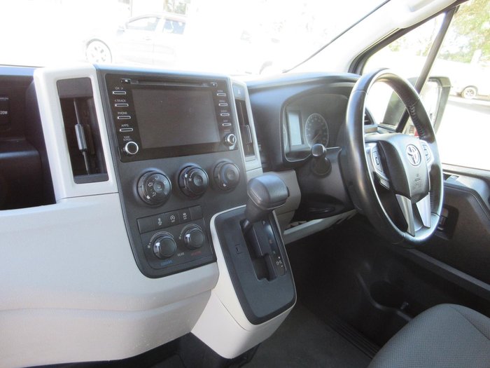 2020 Toyota Hiace Commuter