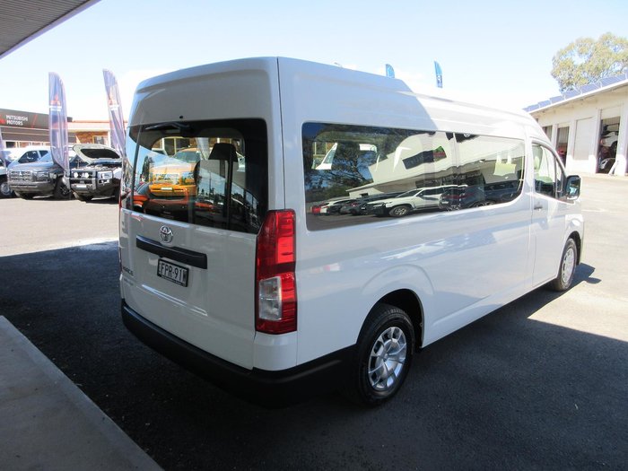 2020 Toyota Hiace Commuter