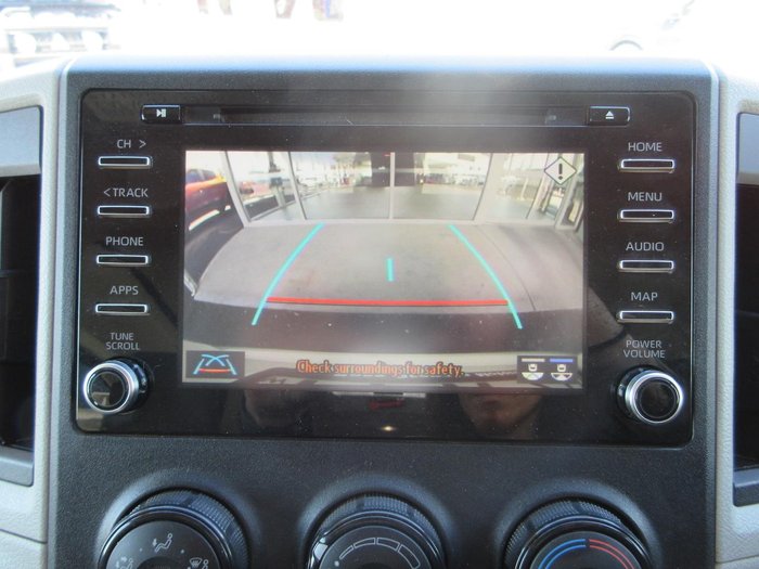 2020 Toyota Hiace Commuter