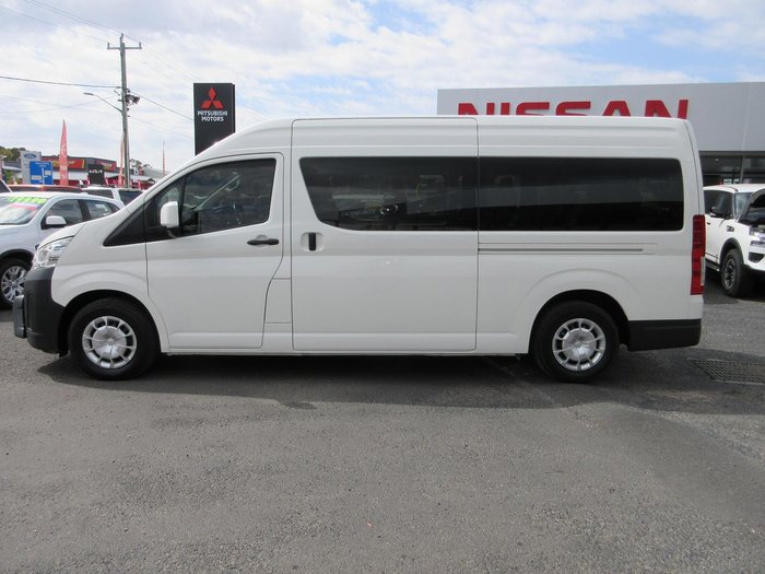 2020 Toyota Hiace Commuter