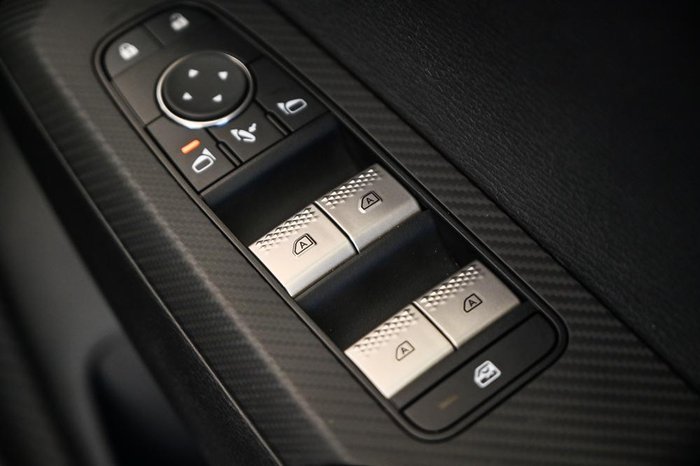 2024 Mitsubishi Outlander LS