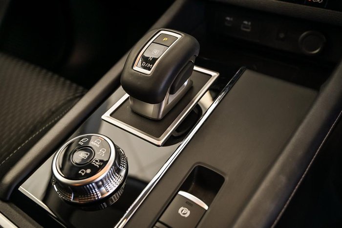 2024 Mitsubishi Outlander LS