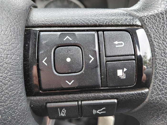 2021 Toyota Hilux SR