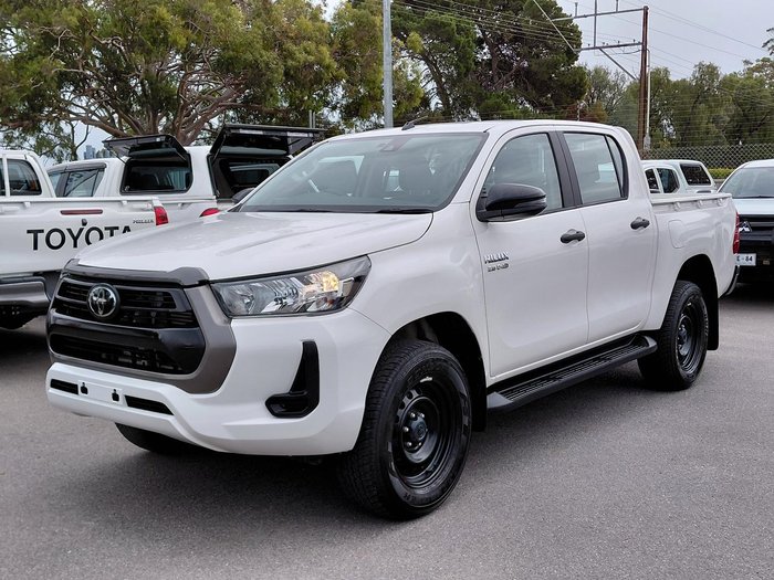 2021 Toyota Hilux SR