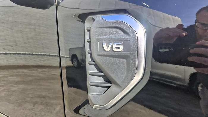 2024 Ford Everest Platinum