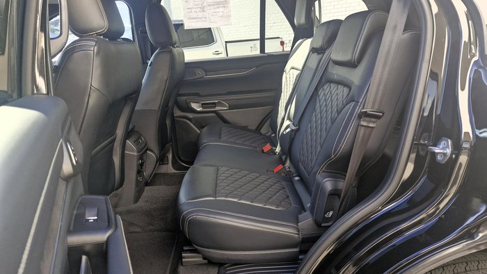 2024 Ford Everest Platinum