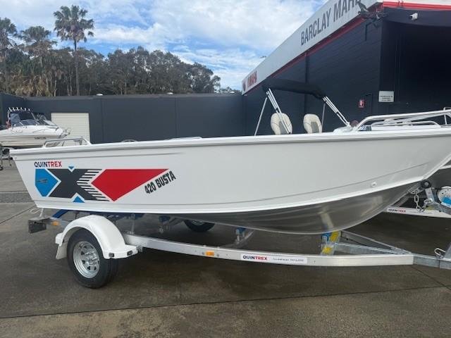 2025 QUINTREX 420 Busta