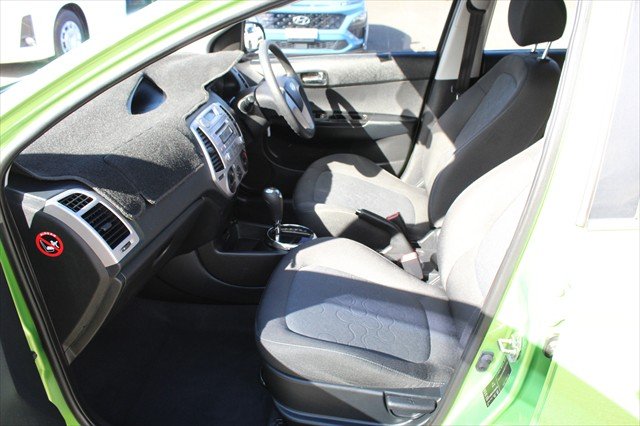 2011 Hyundai i20 Active PB MY12 Electric Green