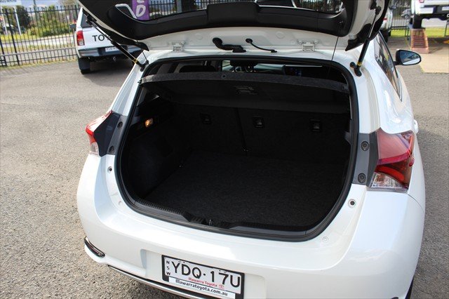 2015 Toyota Corolla Ascent ZRE182R White