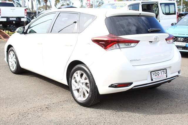 2015 Toyota Corolla Ascent ZRE182R White