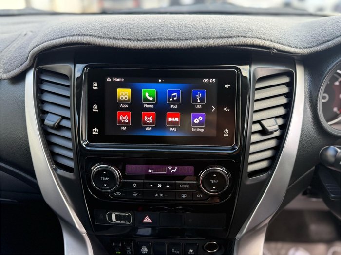 2016 Mitsubishi Pajero Sport Exceed