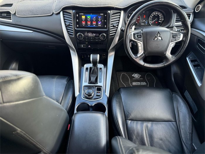 2016 Mitsubishi Pajero Sport Exceed