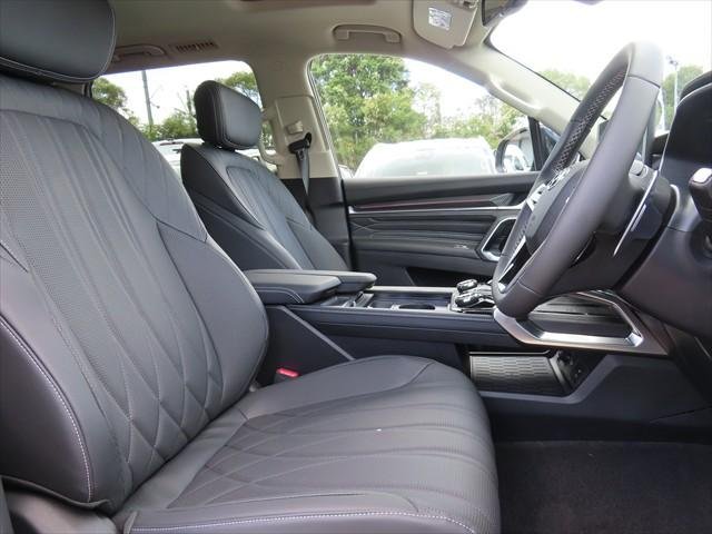 2025 LDV D90 Executive