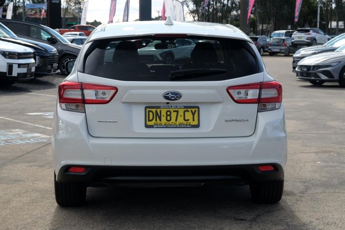 2016 Subaru Impreza 2.0i