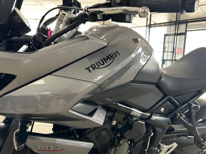 2023 Triumph Tiger Sport 660 Tiger Silver