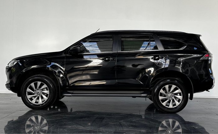 2022 Isuzu MU-X LS-U MY23 4x2 Basalt Black
