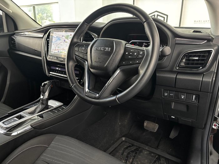 2022 Isuzu MU-X LS-U MY23 4x2 Basalt Black