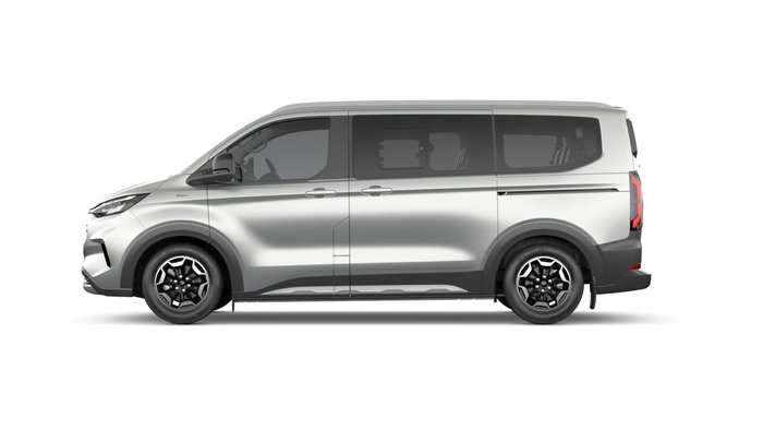 2025 Ford Tourneo Titanium X