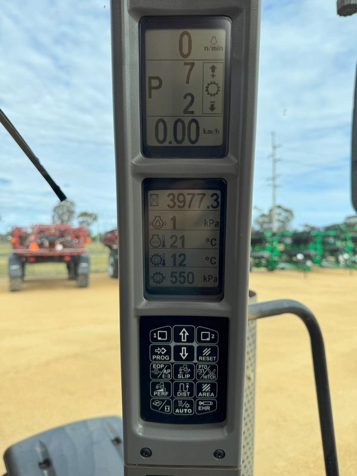 2015 CASE IH Magnum 250 Ps Red
