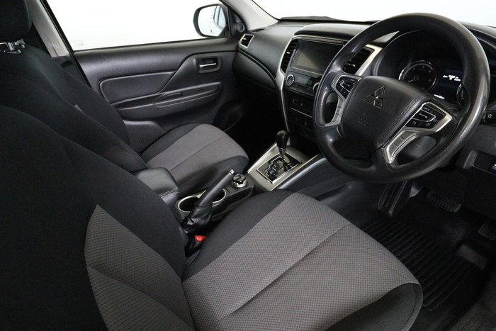 2021 Mitsubishi Triton GLX+