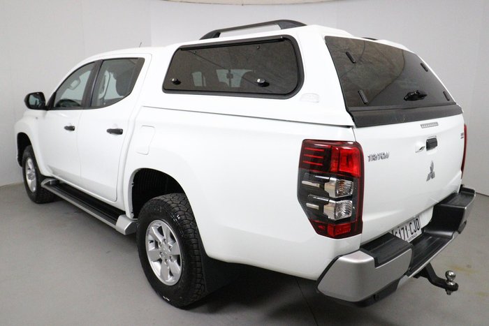 2021 Mitsubishi Triton GLX+