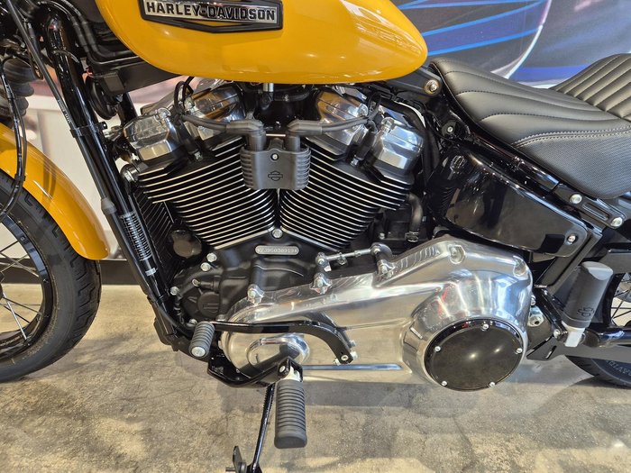 2025 Harley-Davidson Street Bob 117 (FXBB) Softail Yellow