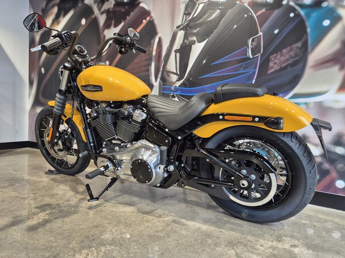 2025 Harley-Davidson Street Bob 117 (FXBB) Softail Yellow