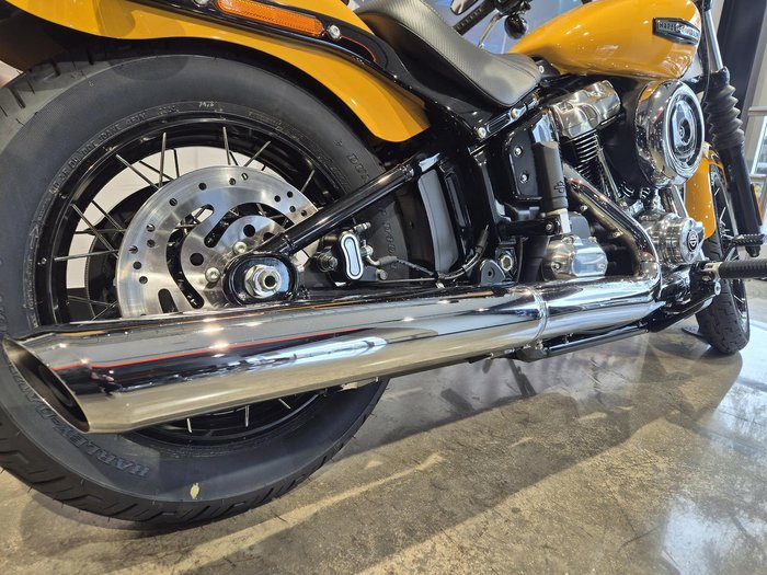 2025 Harley-Davidson Street Bob 117 (FXBB) Softail Yellow