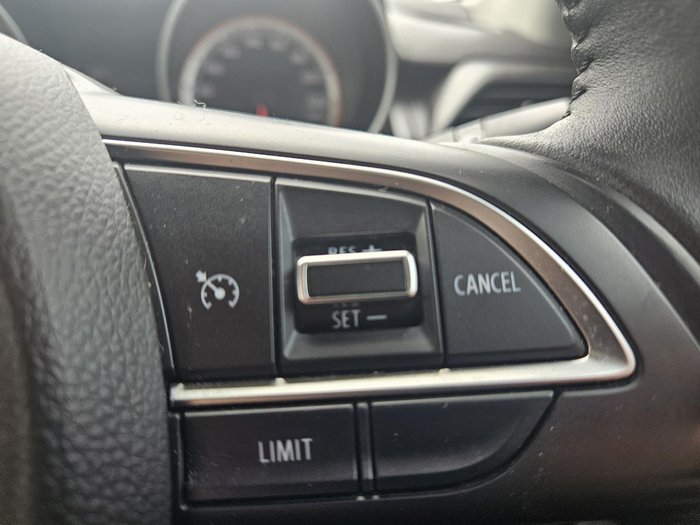 2020 Suzuki Swift GL Navigator AZ Pure White