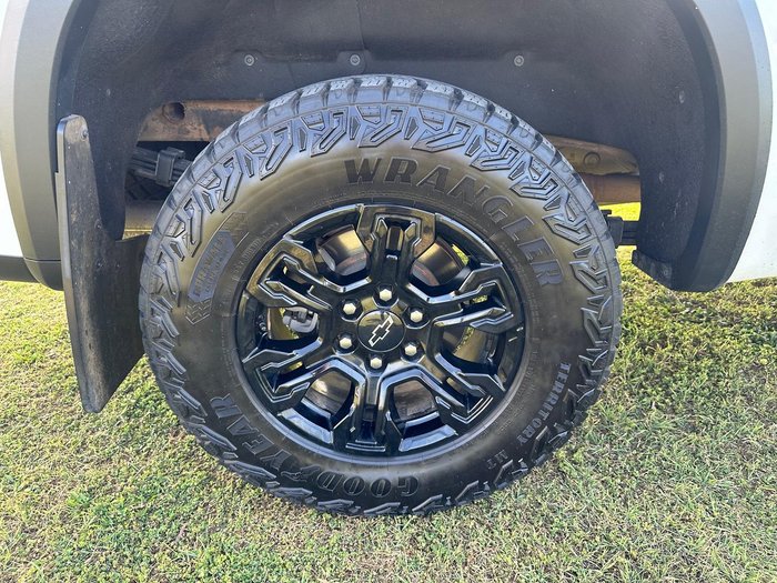 2023 Chevrolet Silverado 1500 ZR2 W/Tech Pack T1 MY24 4X4 Summit White