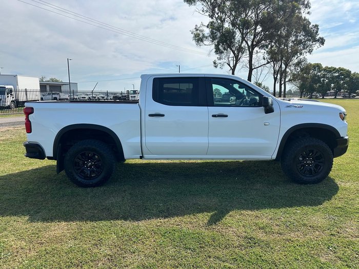 2023 Chevrolet Silverado 1500 ZR2 W/Tech Pack T1 MY24 4X4 Summit White