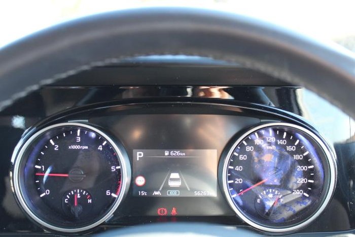 2023 Kia Carnival Si