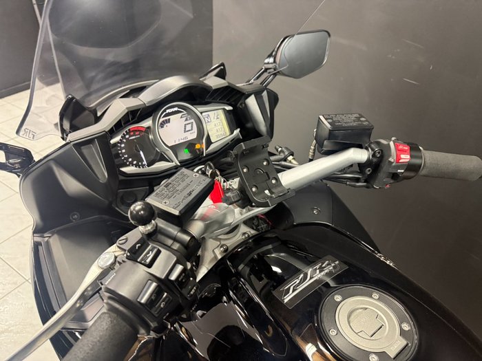 2015 Yamaha FJR1300E Black
