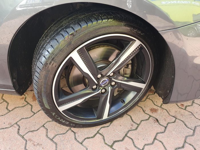 2013 Volvo V40 T5 R-Design MY14 Titanium Grey