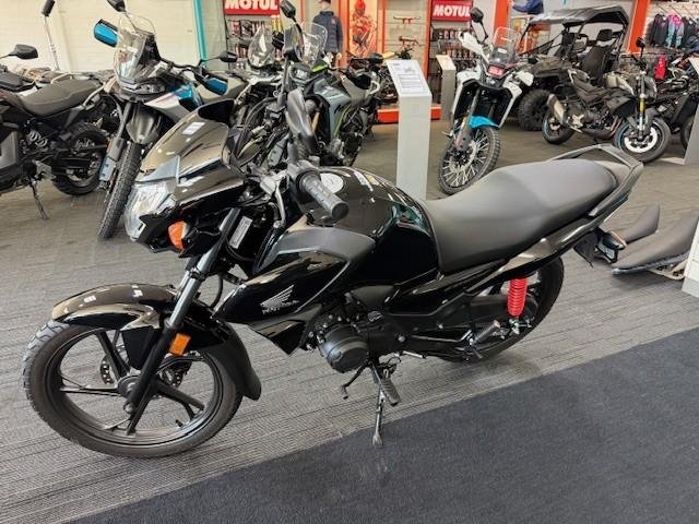 2024 Honda CB125F (CBF125) CB Black