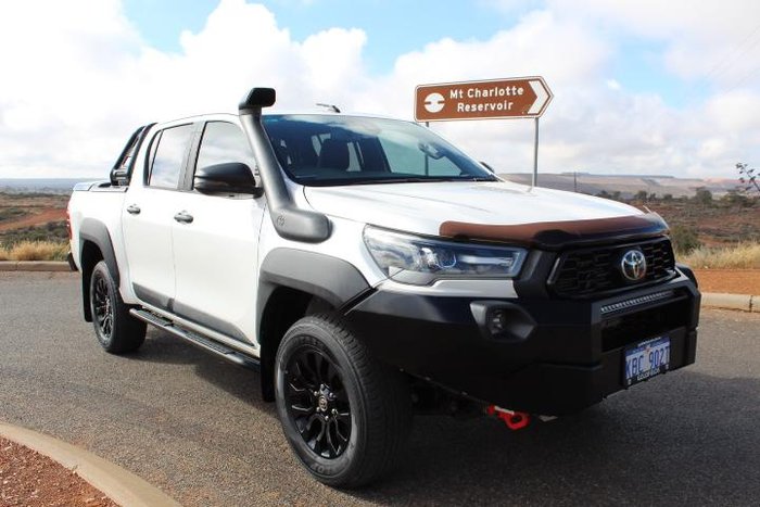 2020 Toyota Hilux Rugged X
