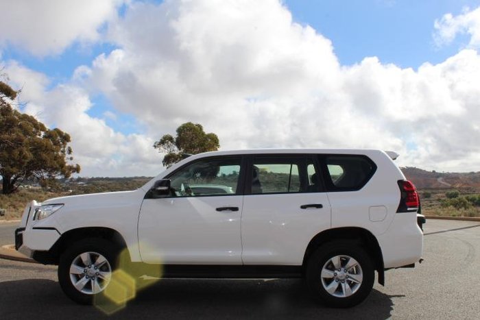 2023 Toyota Landcruiser Prado GX
