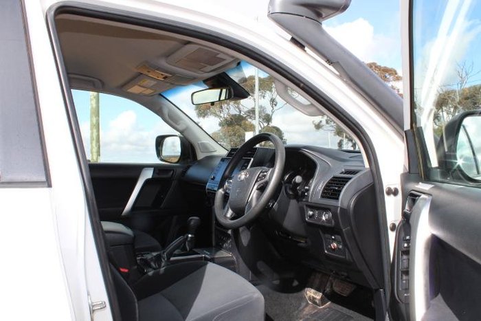 2023 Toyota Landcruiser Prado GX