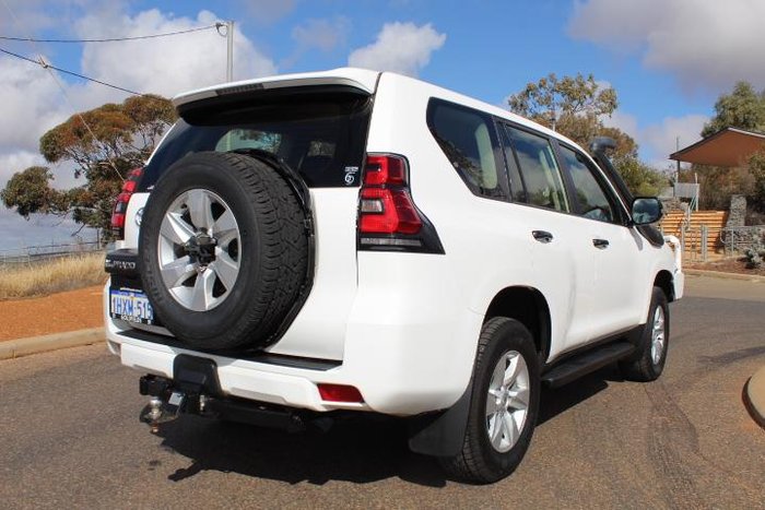 2023 Toyota Landcruiser Prado GX